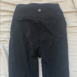 Lululemon cropped leggings